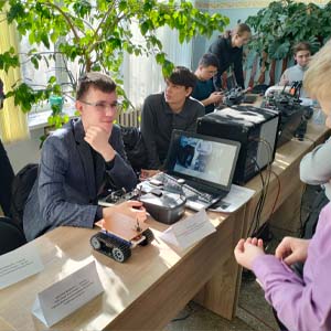 Фестиваль робототехники